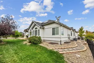 8034 S Scottsburg Ct, Aurora, CO 80016 - Photo 36