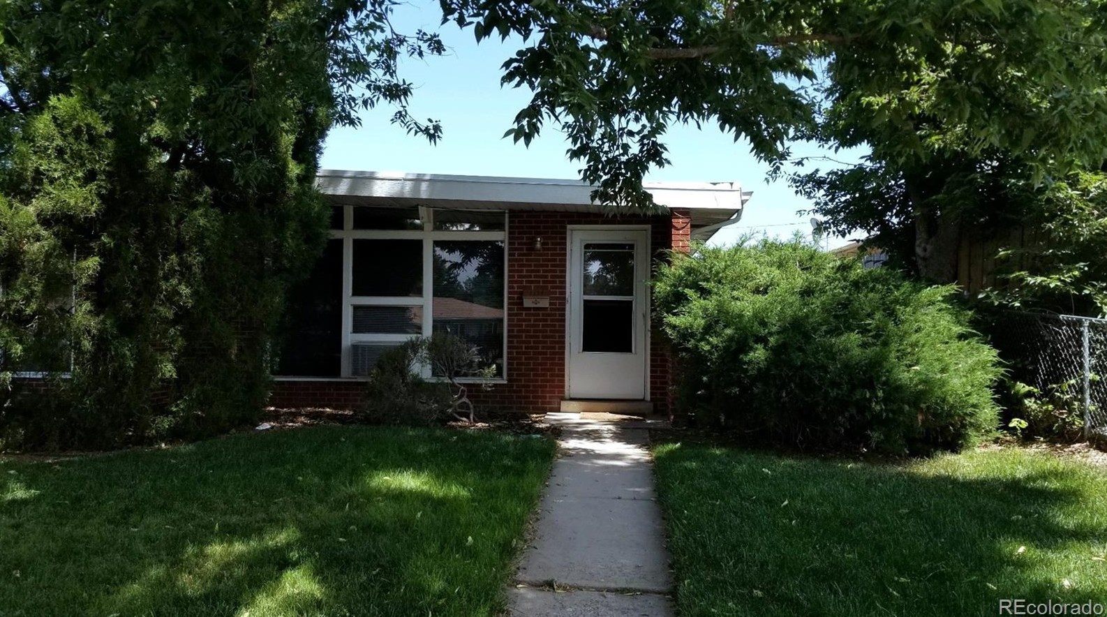 1116 Dallas St, Denver CO  80010-3124 exterior