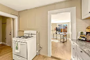 2922 Glenarm Pl, Denver, CO 80205 - Photo 20