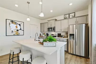 9858 Danube Court, Commerce City, CO 80022 - Photo 8