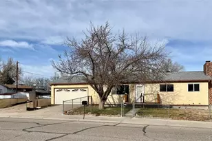 4327 Sage St, Pueblo, CO 81005 - Photo 2