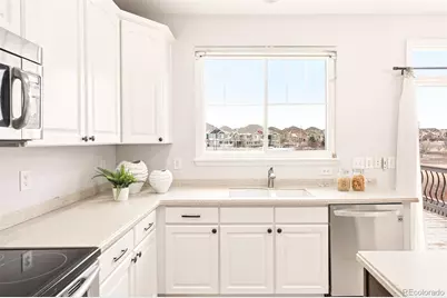 5681 S Catawba Way, Aurora, CO 80016 - Photo 14