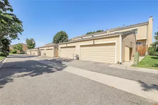 2864 S Vaughn Way, Aurora, CO 80014 - Photo 24
