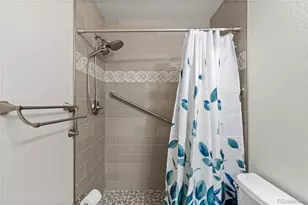 21965 E Irish Dr, Aurora, CO 80016 - Photo 24