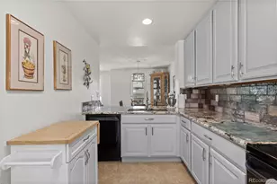 21965 E Irish Dr, Aurora, CO 80016 - Photo 20