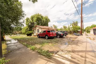 2906 N Colorado Blvd, Denver, CO 80207 - Photo 4