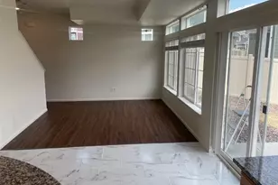 4406 N Quatar Ct, Aurora, CO 80019 - Photo 10