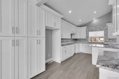 1687 E Jamison Place, Centennial, CO 80122 - Photo 10