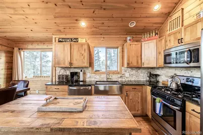 378 Arapahoe Circle, Jefferson, CO 80456 - Photo 10