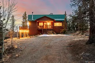 378 Arapahoe Cir, Jefferson, CO 80456 - Photo 2