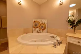 566 Josephine St, Denver, CO 80206 - Photo 16