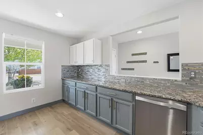 16097 Randolph Place, Denver, CO 80239 - Photo 10