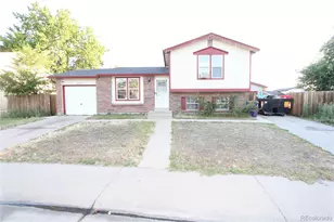 4581 Fraser Wy, Denver, CO 80239 - Photo 2