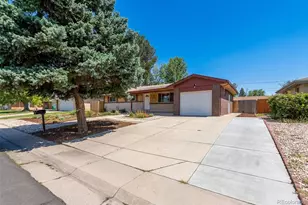 12702 E Alaska Pl, Aurora, CO 80012 - Photo 2