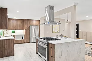 3851 S Hillcrest Dr, Denver, CO 80237 - Photo 14