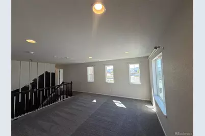 951 N Vandriver Way, Aurora, CO 80018 - Photo 18