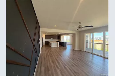 951 N Vandriver Way, Aurora, CO 80018 - Photo 6