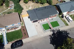 5519 Chandler Ct, Denver, CO 80239 - Photo 30