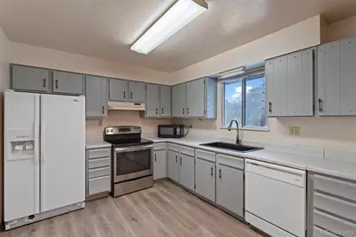 6734 Hampton, Colorado Springs, CO 80918 - Photo 8