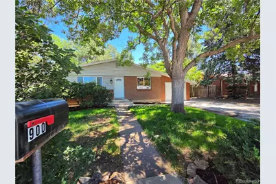 900 S Pratt Parkway, Longmont, CO 80501 - Photo 2