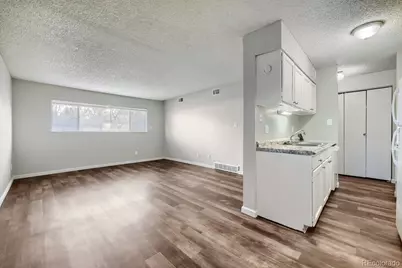280 E Highline Circle #102, Centennial, CO 80122 - Photo 6