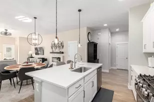 6010 N Netherland Ct, Aurora, CO 80019 - Photo 6