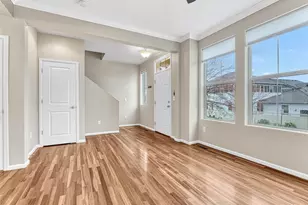 10321 Bellwether Ln, Lone Tree, CO 80124 - Photo 4