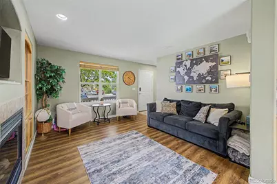 1645 S Chester Court, Denver, CO 80247 - Photo 10