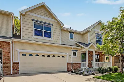 1645 S Chester Court, Denver, CO 80247 - Photo 4