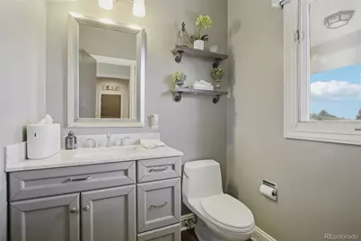 19618 E Long Avenue, Centennial, CO 80016 - Photo 32
