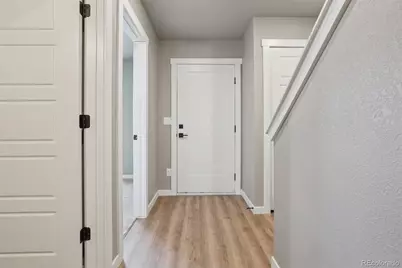 5423 N Eaton Park Way, Aurora, CO 80019 - Photo 6