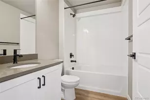5423 N Eaton Pk Wy, Aurora, CO 80019 - Photo 8