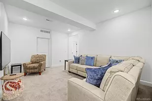 10558 Eby Cir, Lone Tree, CO 80124 - Photo 18