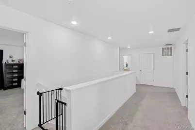 27671 E Byers Avenue, Aurora, CO 80018 - Photo 18
