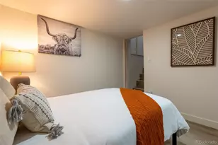 1246 S Clarkson St, Denver, CO 80210 - Photo 8