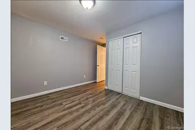 5542 Scranton Street, Denver, CO 80239 - Photo 34