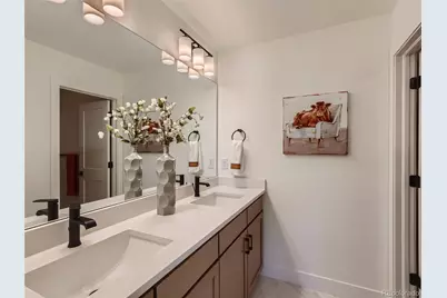 1203 S Algonquian Street, Aurora, CO 80018 - Photo 10