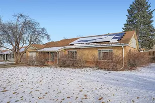 1072 Racine St, Aurora, CO 80011 - Photo 2