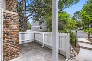 2878 W Long Cir, Littleton, CO 80120 - Photo 2