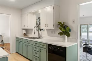 1226 Holmes Dr, Colorado Springs, CO 80909 - Photo 8