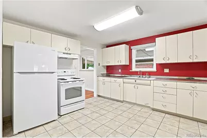 8561 Crescent Drive, Westminster, CO 80031 - Photo 10