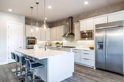 27681 E Lakeview Drive, Aurora, CO 80016 - Photo 12