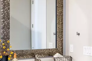 27681 E Lakeview Dr, Aurora, CO 80016 - Photo 22