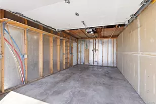 19083 E 16th Ave, Aurora, CO 80011 - Photo 32
