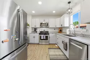 19083 E 16th Ave, Aurora, CO 80011 - Photo 6