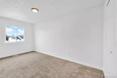 236 Jefferson Drive, Bennett, CO 80102 - Photo 8