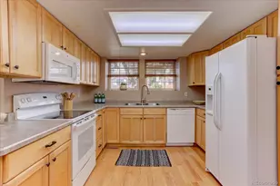 9722 Independence Street, Broomfield, CO 80021 - Photo 4