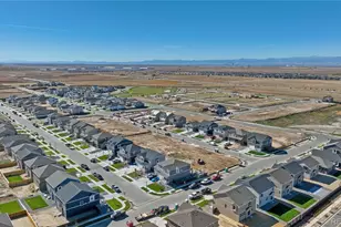 9877 Danube Ct, Commerce City, CO 80022 - Photo 34