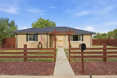 710 4th Street, Bennett, CO 80102 - Photo 2