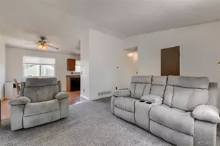 3911 S Ensenada Ct, Aurora, CO 80013 - Photo 4